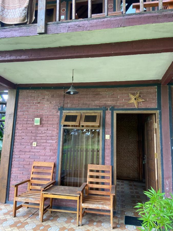 Edrian Bungalows Tetebatu Exterior photo